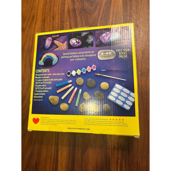 Creativity for Kids Glow in the Dark Rock Painting Kit DIY Art Activities NWOT - Picture 2 of 3